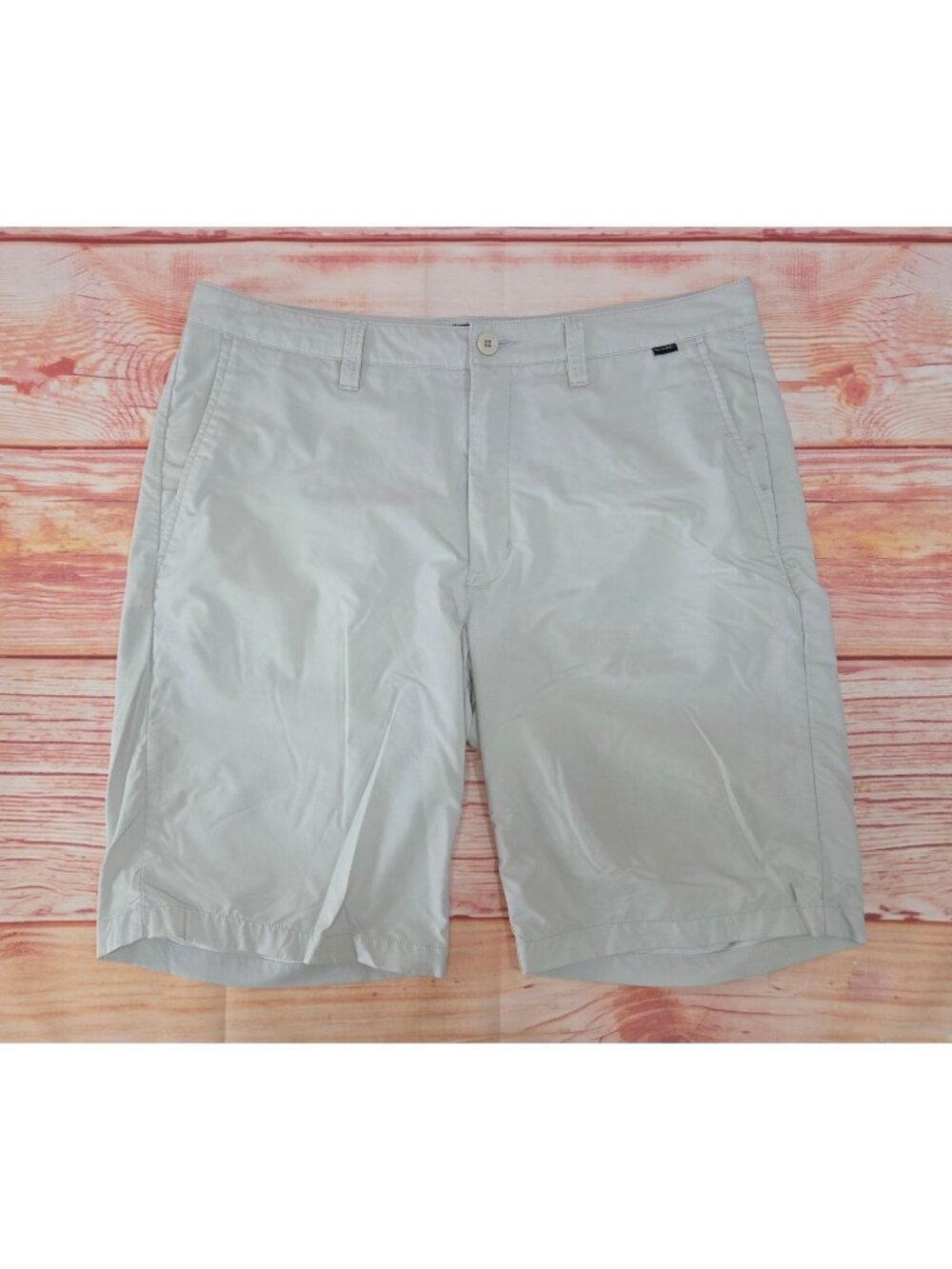 Travis Mathew Mens Stretch Light Gray Golf Shorts Size 38